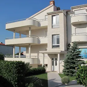  Apartment The Beach & Kroatien